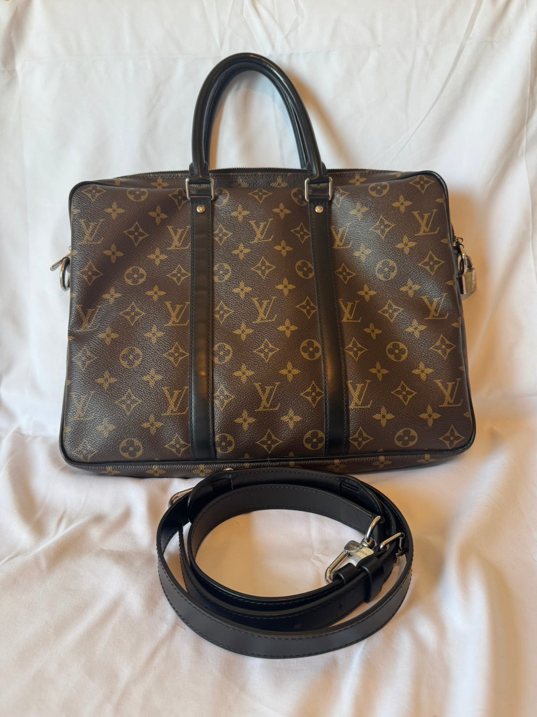 Louis Vuitton Porte-Documents Voyage PM Monogram Canvas Briefcase – Pre-Owned